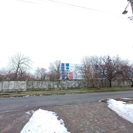 Дом с удобствами, возле 3 городской больницы Черкассы Экстерьер фото